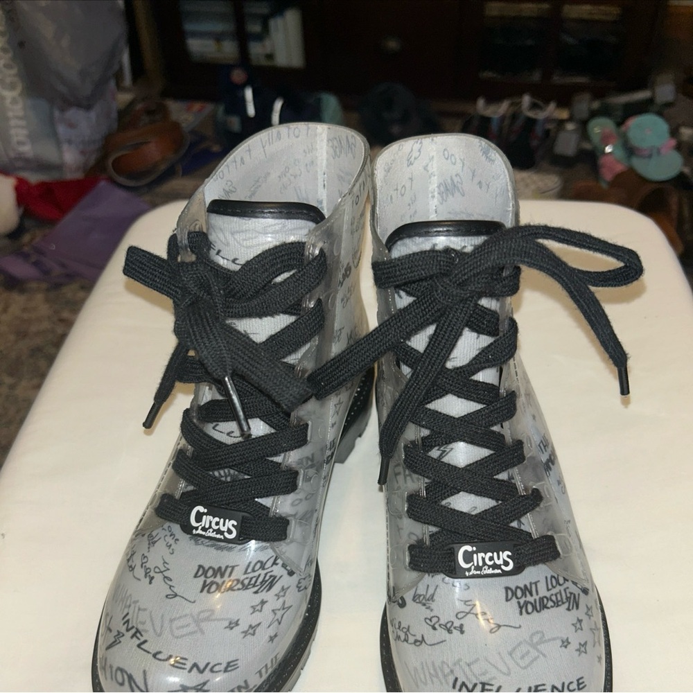 Circus /Sam Edelman Kascade Clear Graffiti Rain Combat Boots Size 7-EUC